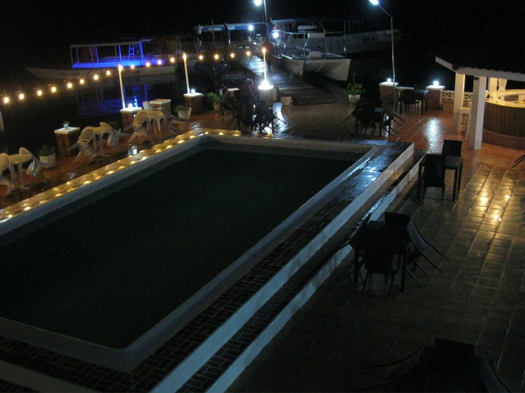Fisherman'S Inn Hotel Florence Hall Екстер'єр фото