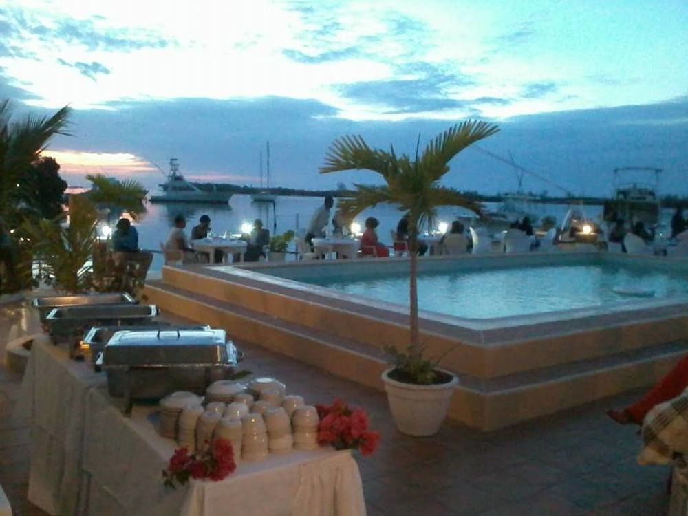 Fisherman'S Inn Hotel Florence Hall Екстер'єр фото