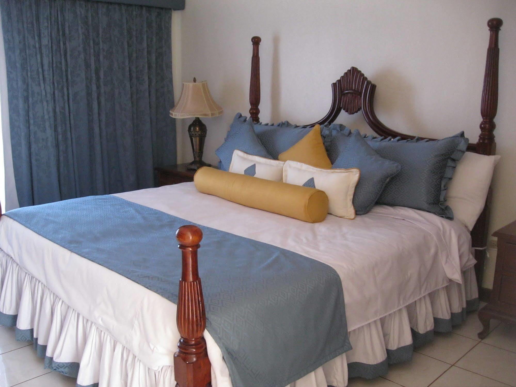 Fisherman'S Inn Hotel Florence Hall Екстер'єр фото